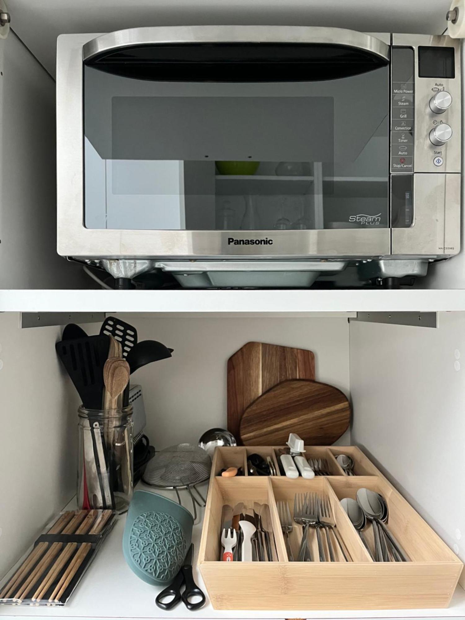 Wohnung Mit Grossartiger Seesicht Und Balkon Spiez Bagian luar foto